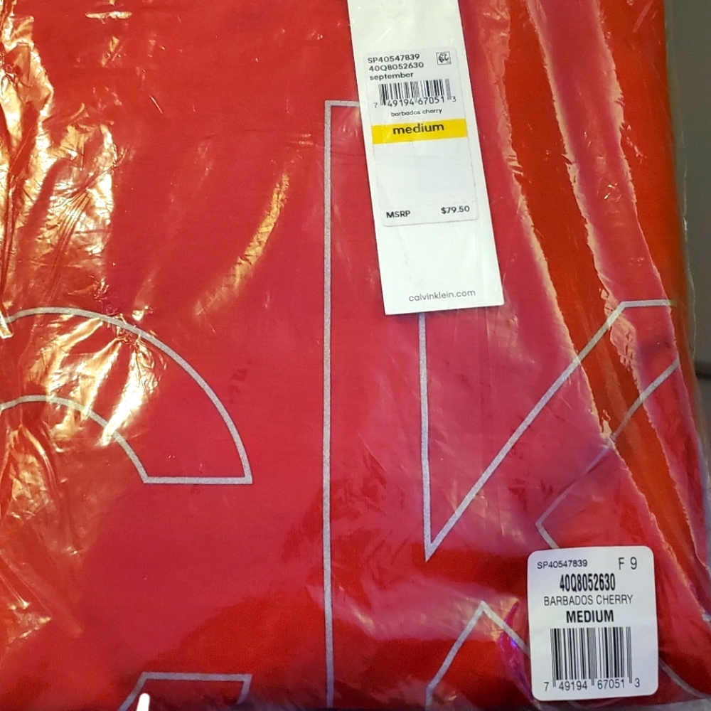 Brand new men's Calvin Klein sweater size medium